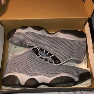 Jordan Horizon Low size 12